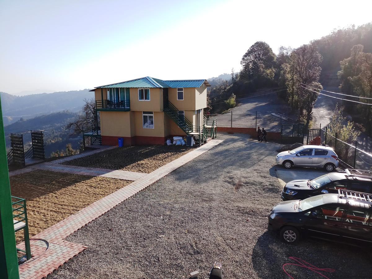 Nest And Hives Motiapathar/Mukteshwar Hotel Bagian luar foto